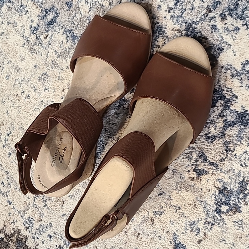 Clarks Sandals - Picture 5 of 5
